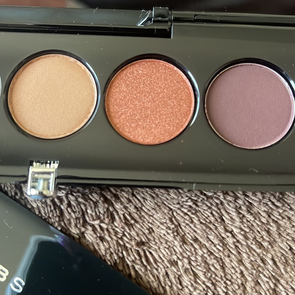 Marc Jacobs 740 Scandalust Eye-Conic Eyeshadow Palette - Picture 9 of 10